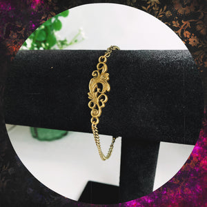 “The Anastasia” - Bronze chain bracelet with flourish connector
